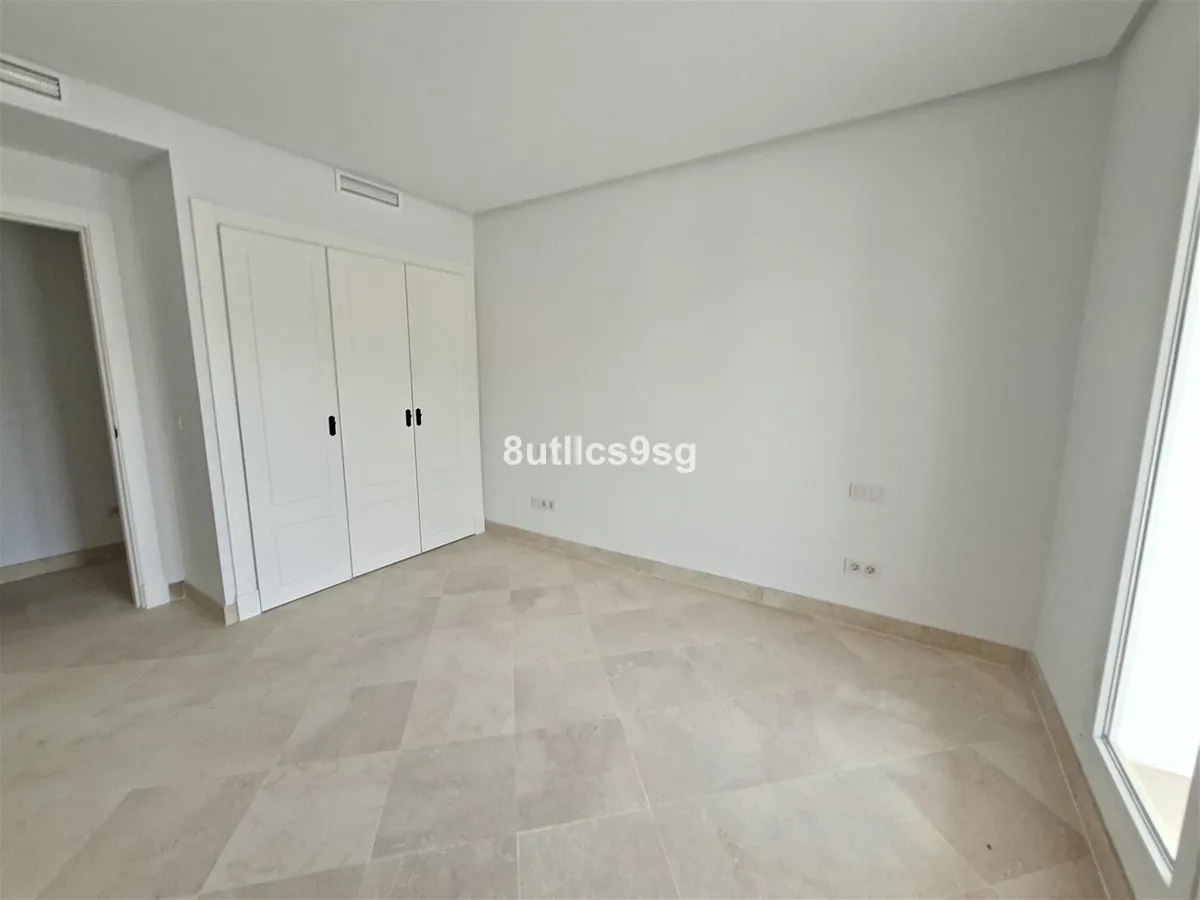 e2a3cbf8-11b6-42a3-ba04-52b03481bfb8