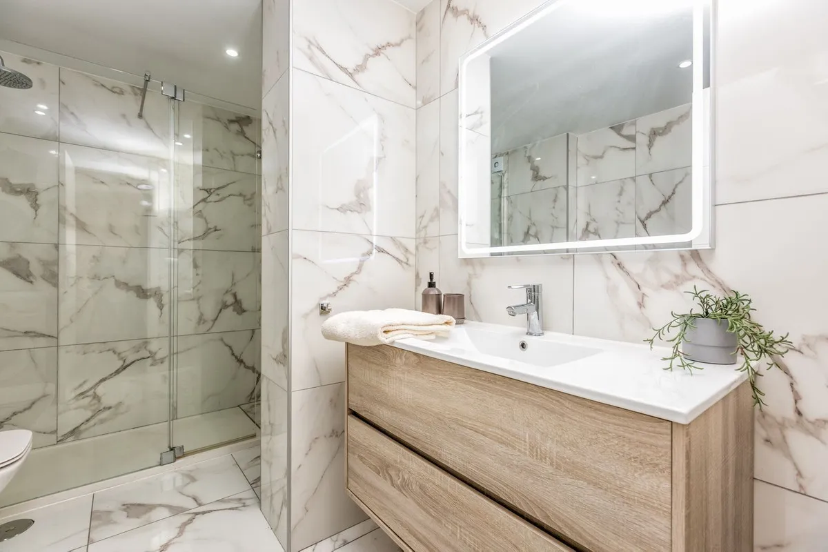 08d342ba-6d5e-4252-93a0-13ad4d8b20df