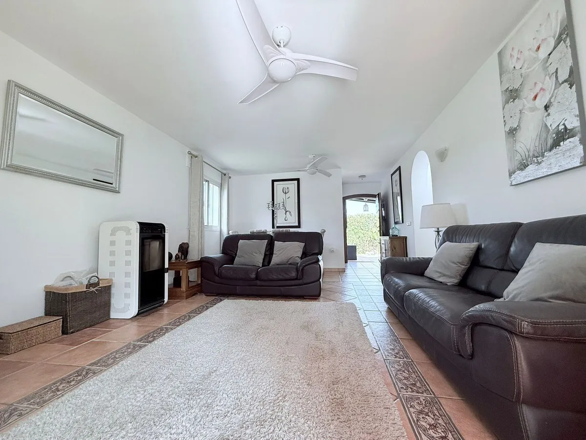 121f1235-4731-4fe8-b198-5cb36d69fbd2