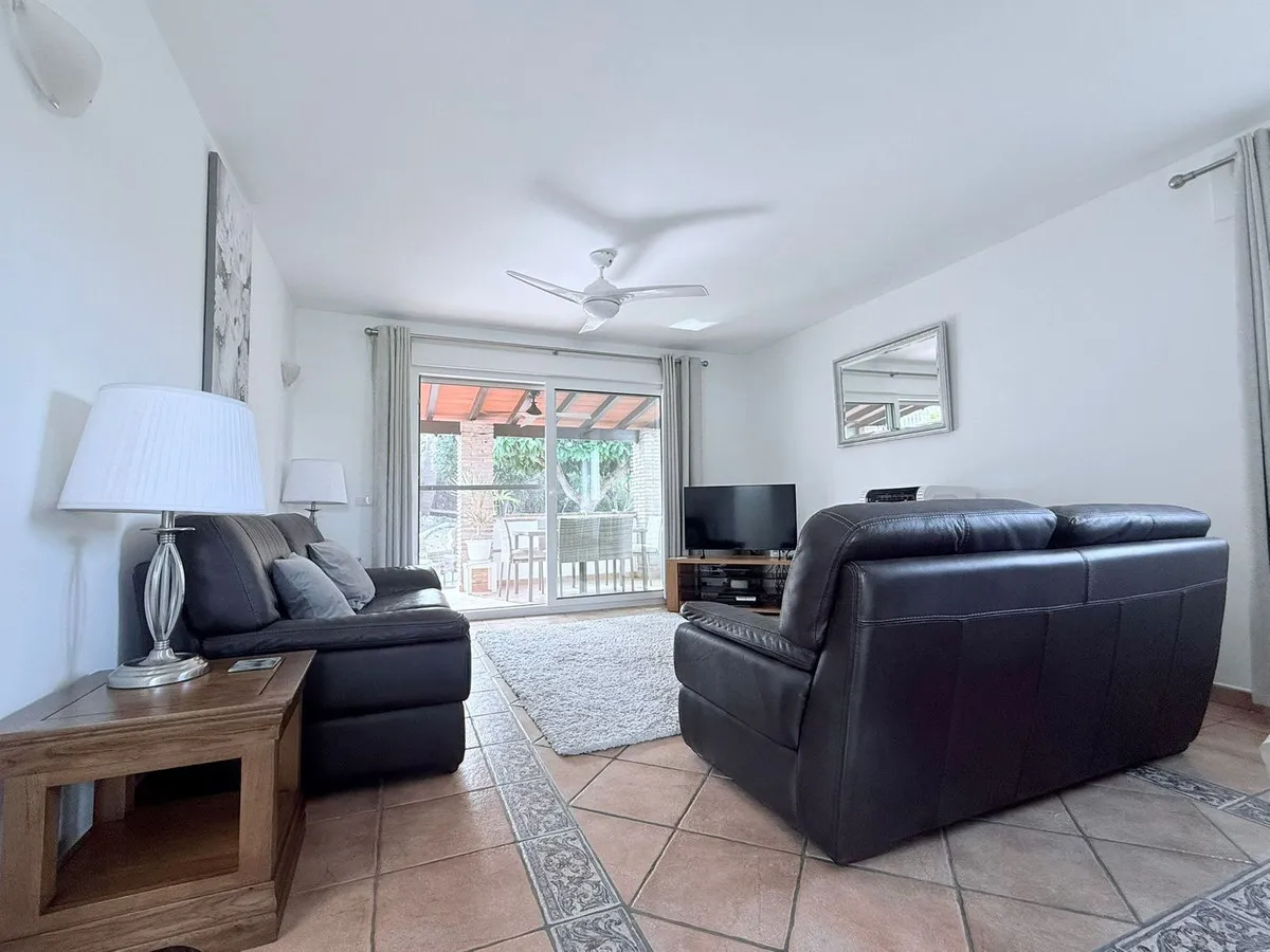 52106d88-8cc2-4a5f-a2b0-08f0ef35f6dc