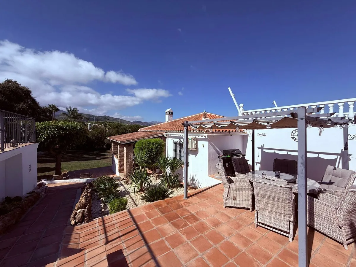 d4c24f16-b600-45dd-a4a6-8b6e921497a1