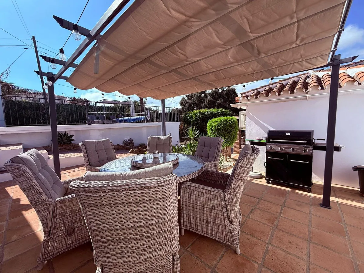 de5a7ea8-887d-4928-b4f0-b6d0d76b3af2