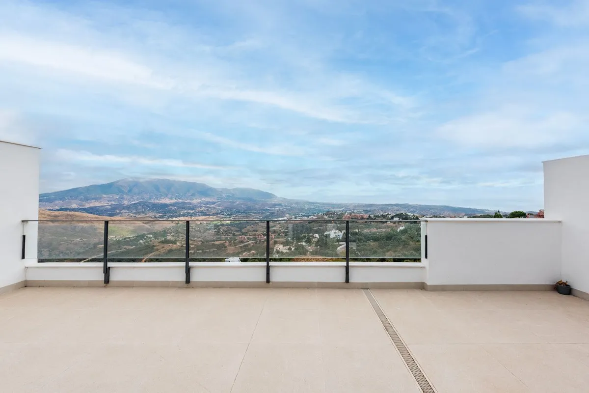 1d410552-13d2-4f4b-a93f-76a5a6522393