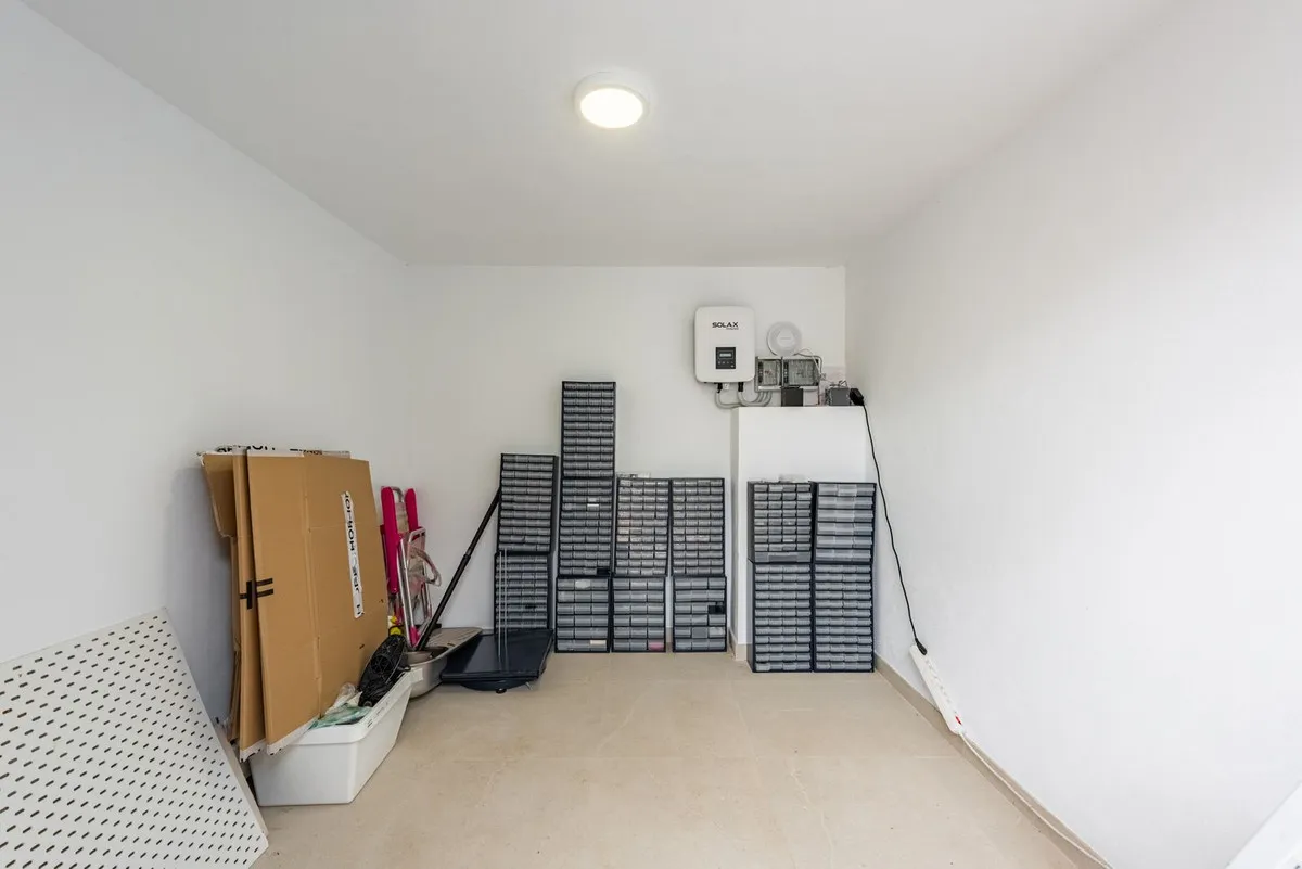 93a8f5dc-2828-479c-b26a-d6c0e086ef10