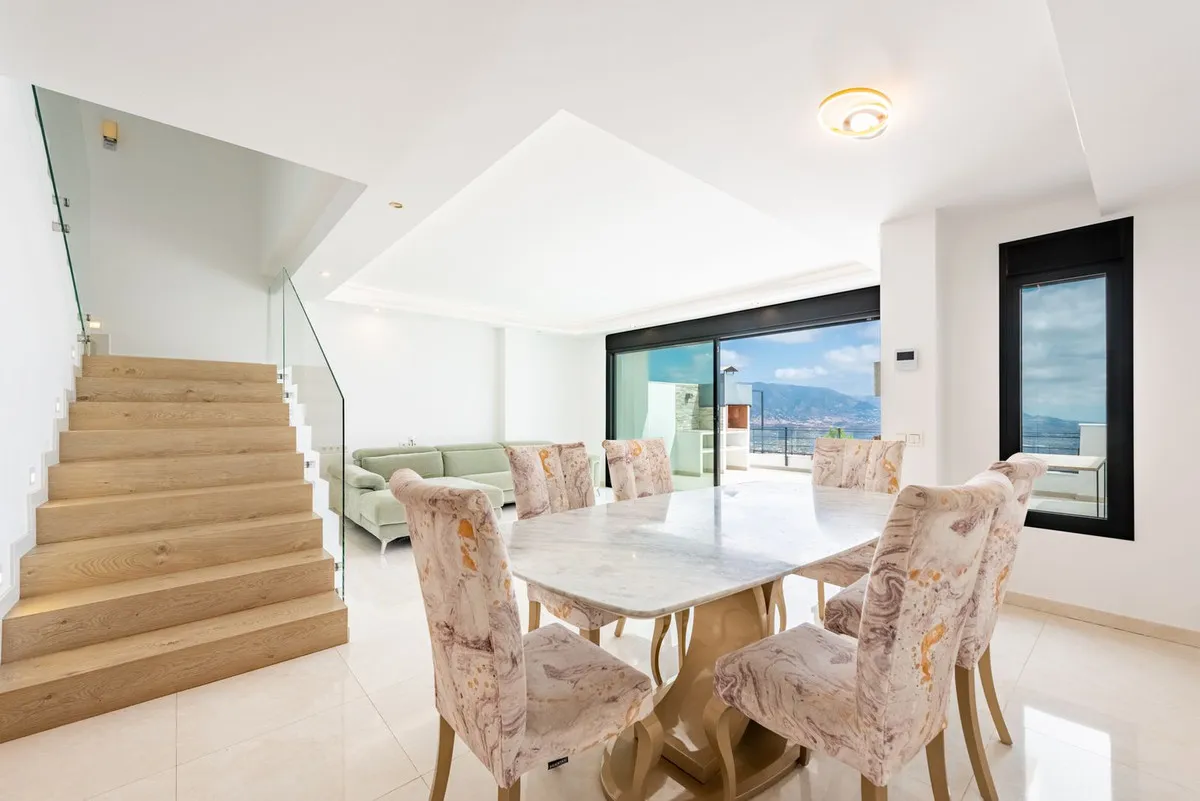 b255e050-c820-4d91-b808-bd9ff1eb2fda