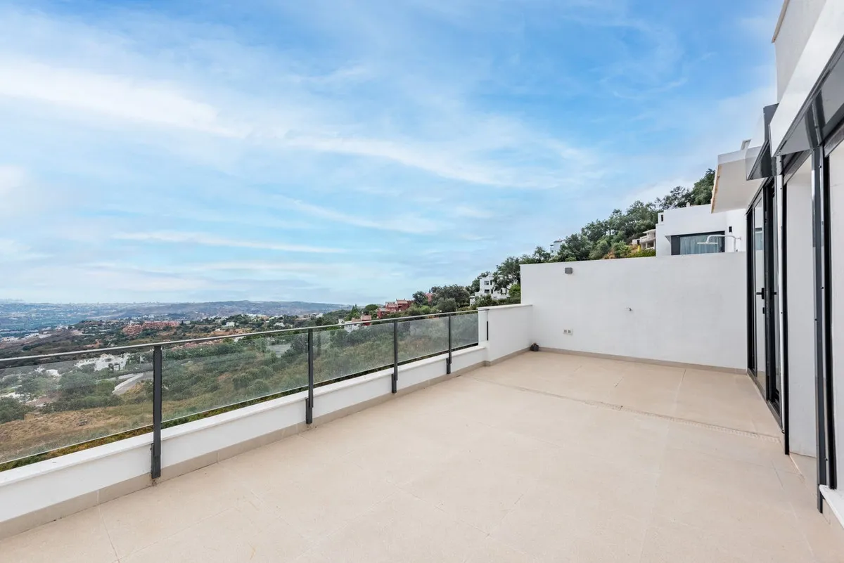 c02471a6-4b48-4fdb-90f5-2ab56441cf5c