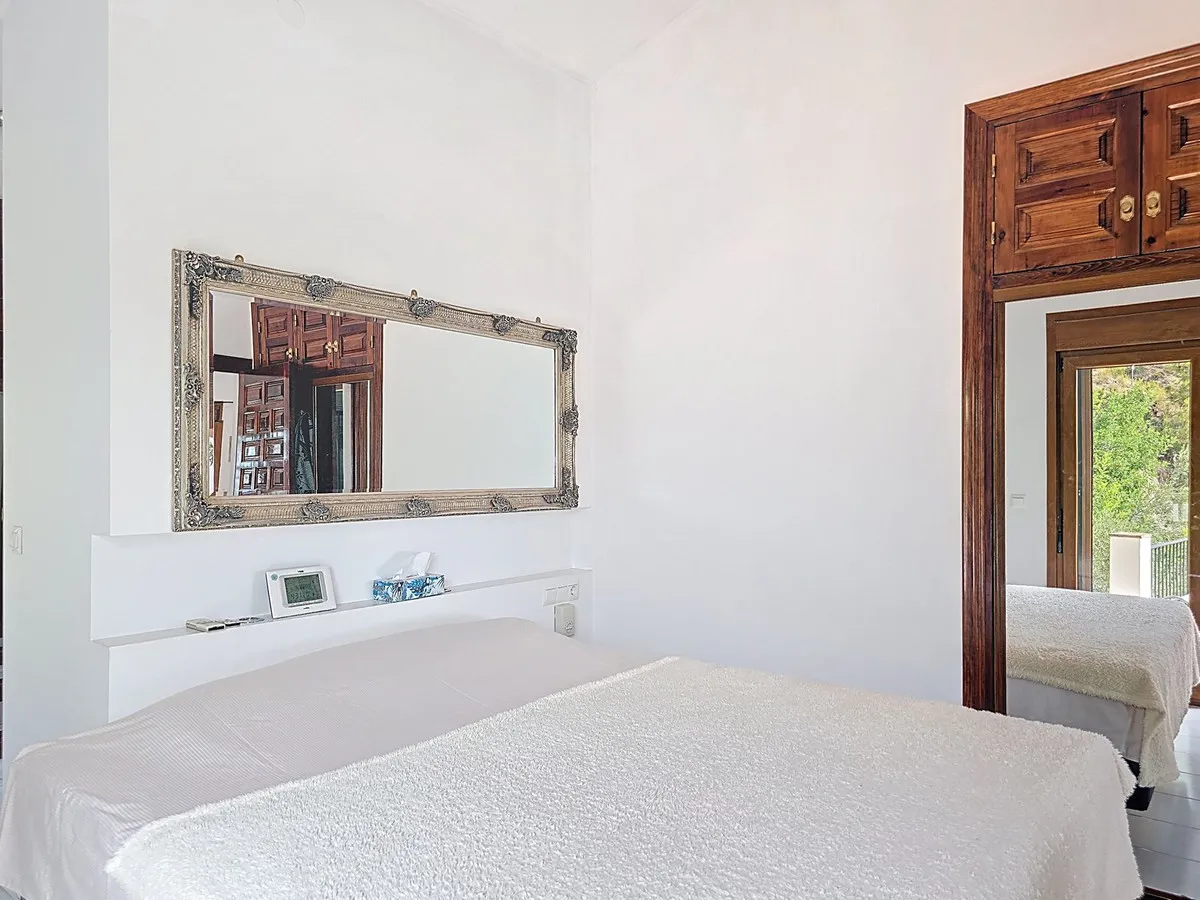 192a0bcc-331c-4e53-8e3c-0c88e740be1e