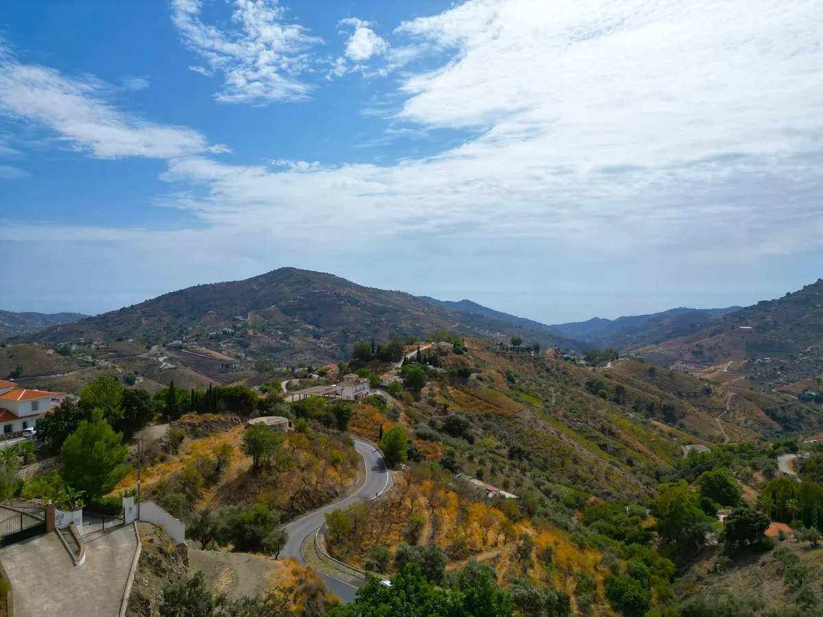 1b2bf57d-4bbd-47bc-ad95-bd7daa831283