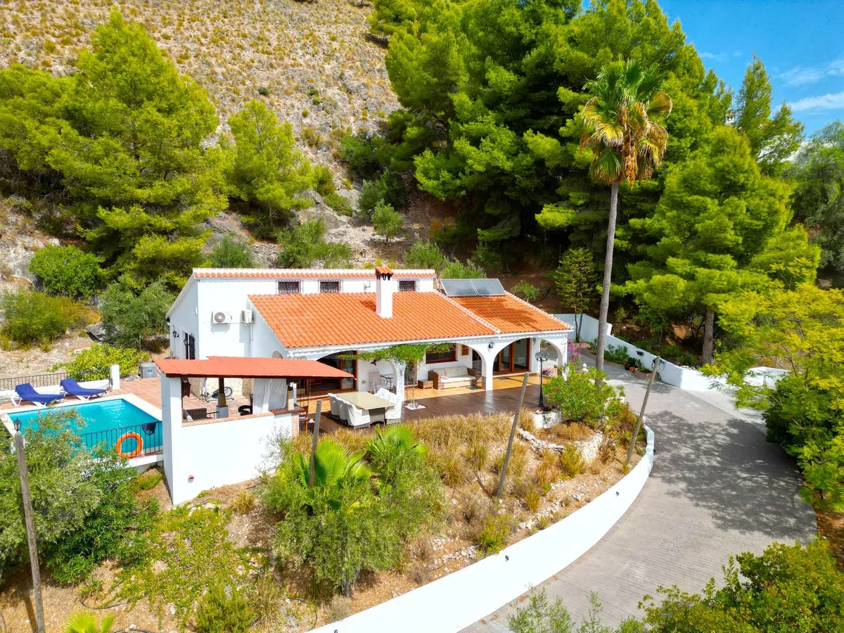 49454d87-e6b2-49f4-a34c-a06e0d405f9e