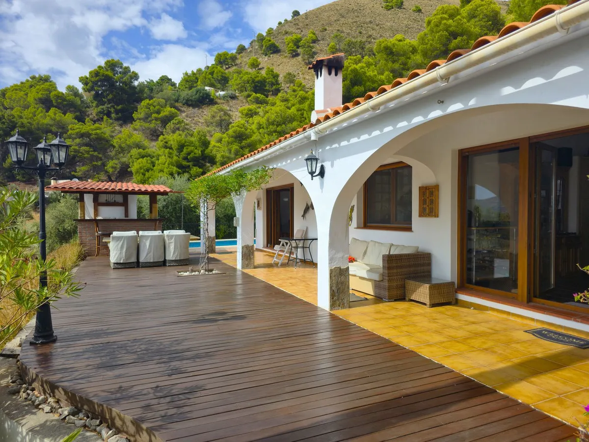 bcef4dbc-0de4-407d-89cc-ab4a884d6aaa