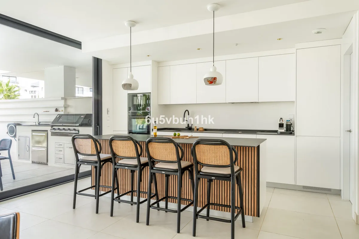 9acf7278-3581-4888-8fc8-7ca8d9e3d5c2