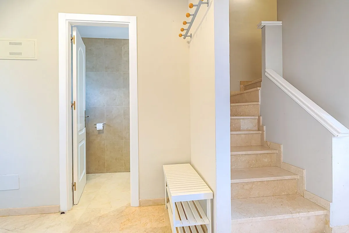 66305611-10eb-4ed4-8a37-ec68f645c844