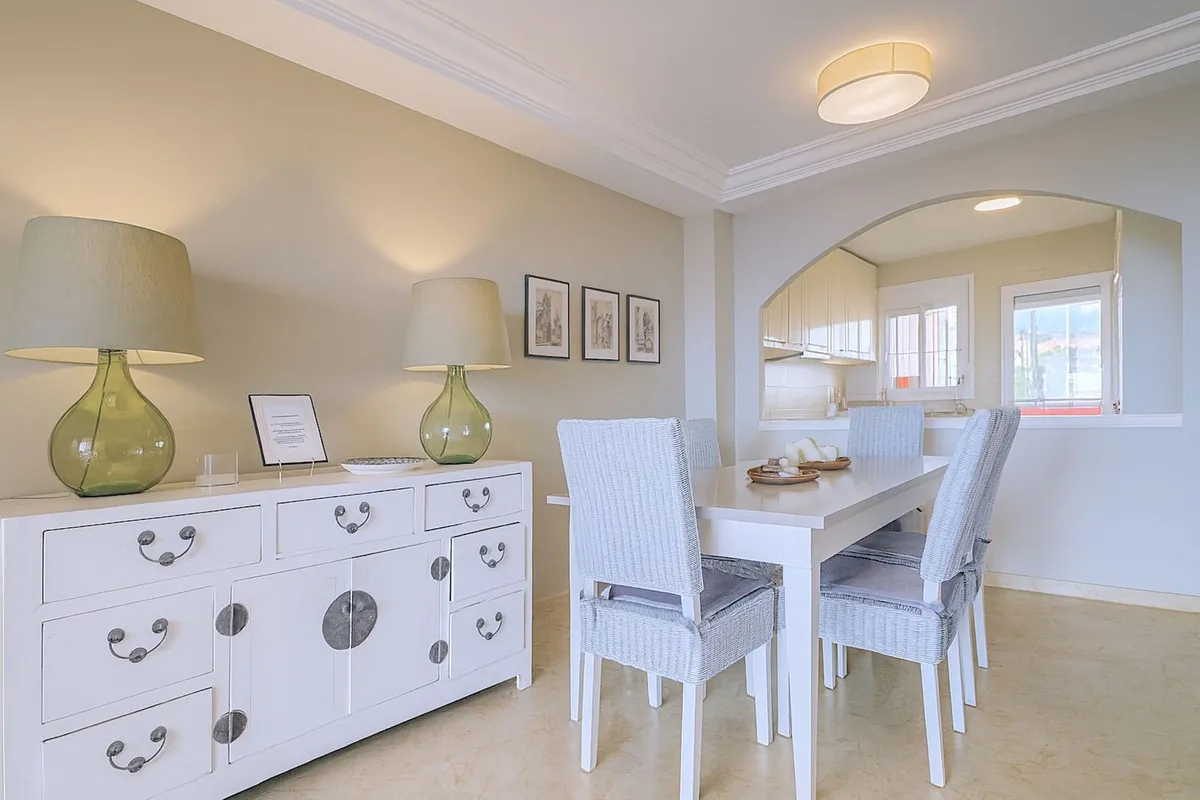 a149b1ea-20ec-41f6-9368-dc705c3ba710