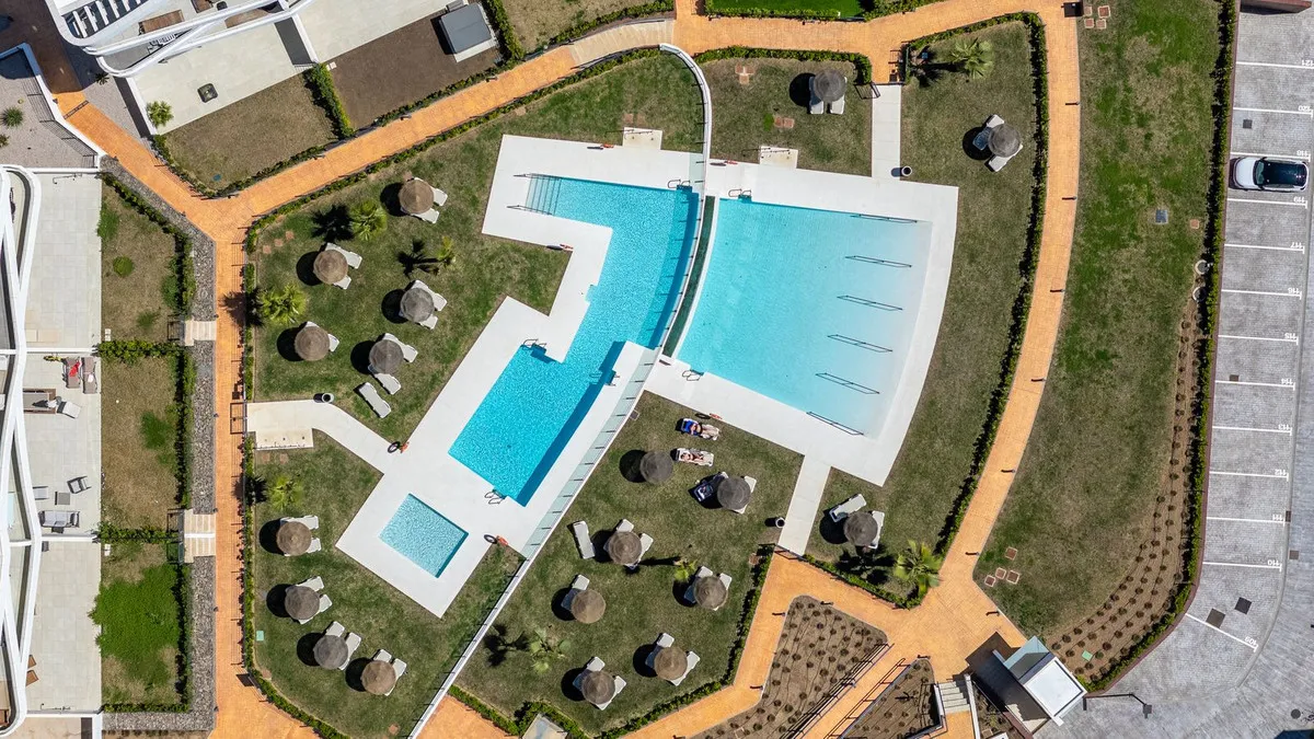 7d3237ef-ad19-4cfd-b7dd-bcdde8ac75db