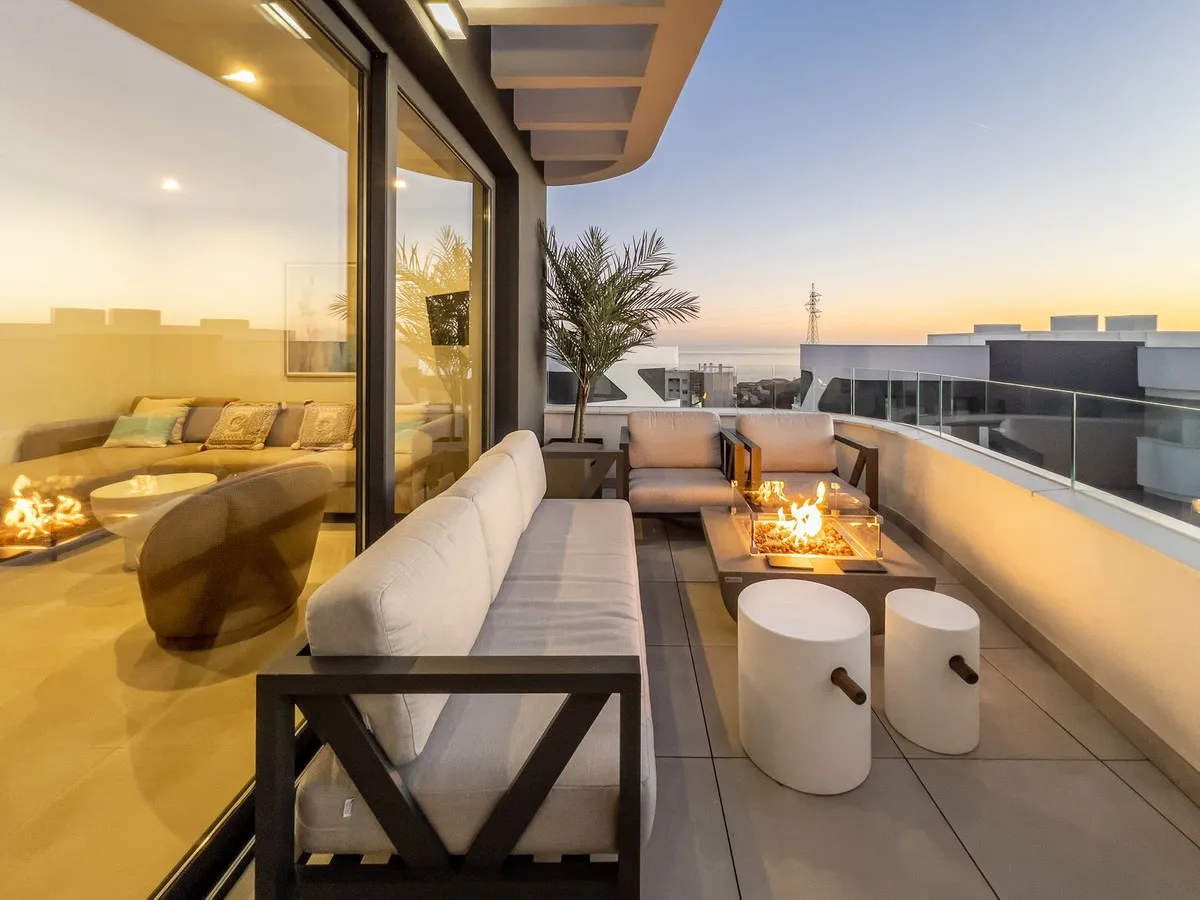 80006849-4cd2-4e6a-9f9b-cdd96a733886