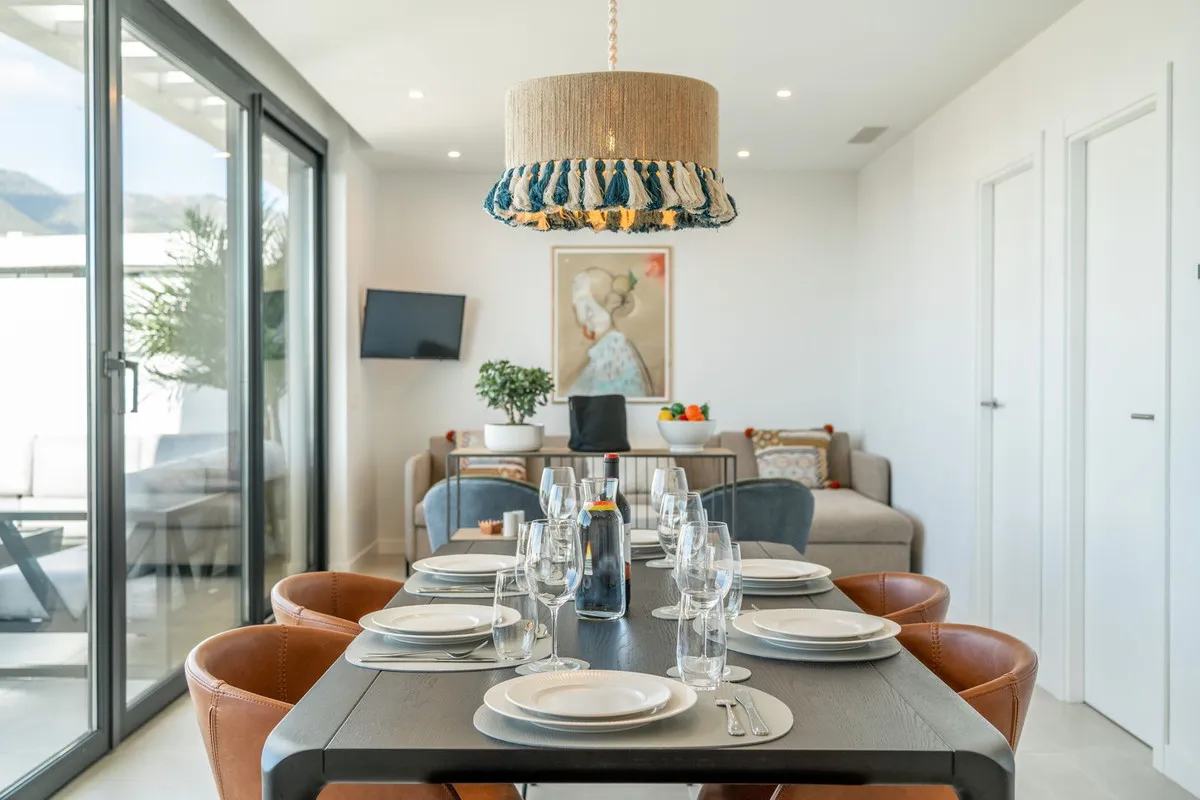 f04972e0-fb8b-4795-93e1-bf4bc42ad245