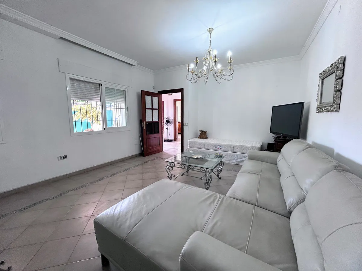 6aabb400-d35d-41a1-be4c-146c9031dcf7