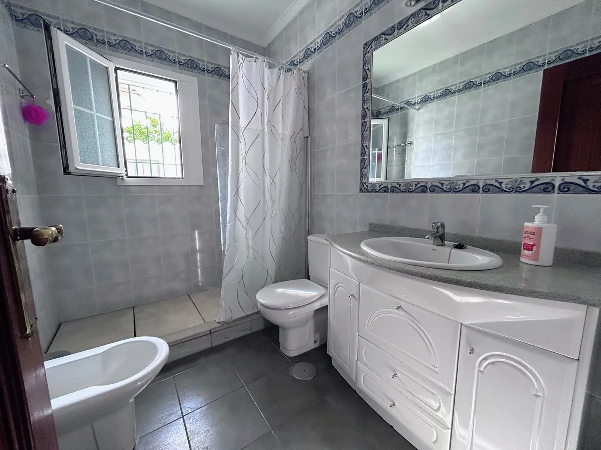 ac072135-357e-44c4-9f6b-37cc682b253b