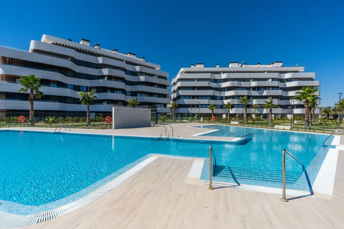 c9560ba7-789e-4961-bfbd-3a97a515e329