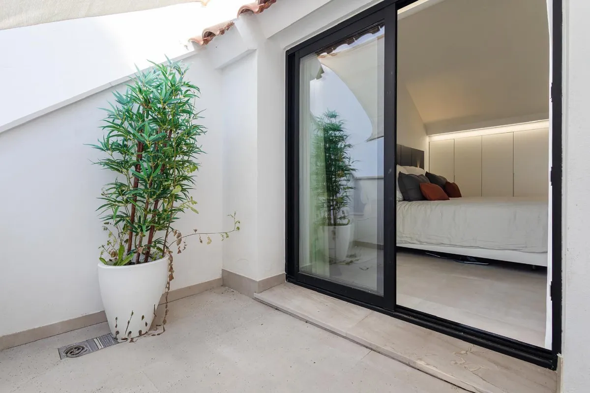 a00166ee-ba8d-494c-b584-4d45f0c81ad9