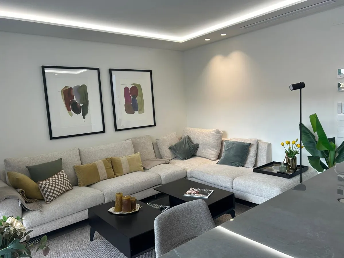 a90a93f7-6fda-48b1-95ae-dea1f069a0af