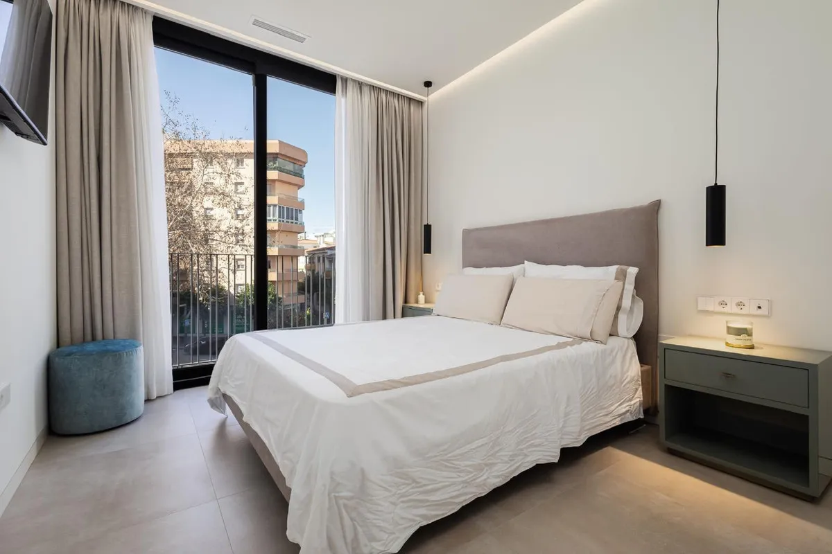 b9d16272-7290-4c0a-8314-3ef5f689d93d