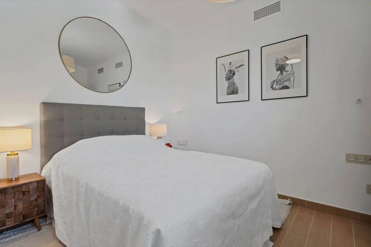 1fa75179-8cf2-4570-8c58-5a283d18709b