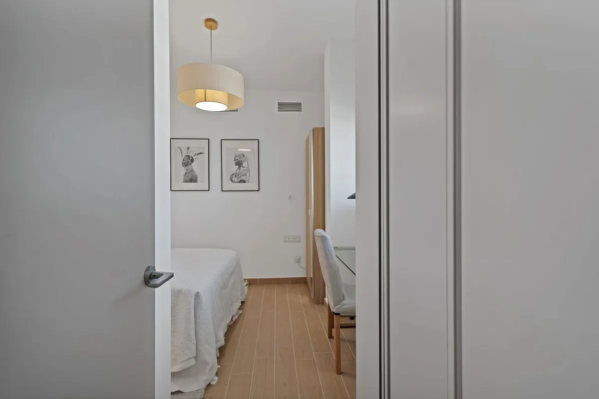 828b96cf-9cf1-4e9a-bd19-0c681cc40a4d