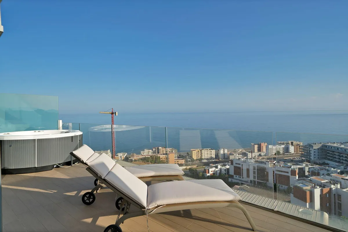 a326ba1a-d074-4e67-84ff-a1081a827bc7