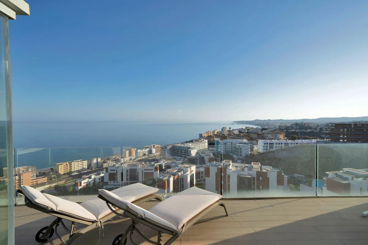 ed570398-2591-4032-9b5a-8824d62f9b7a