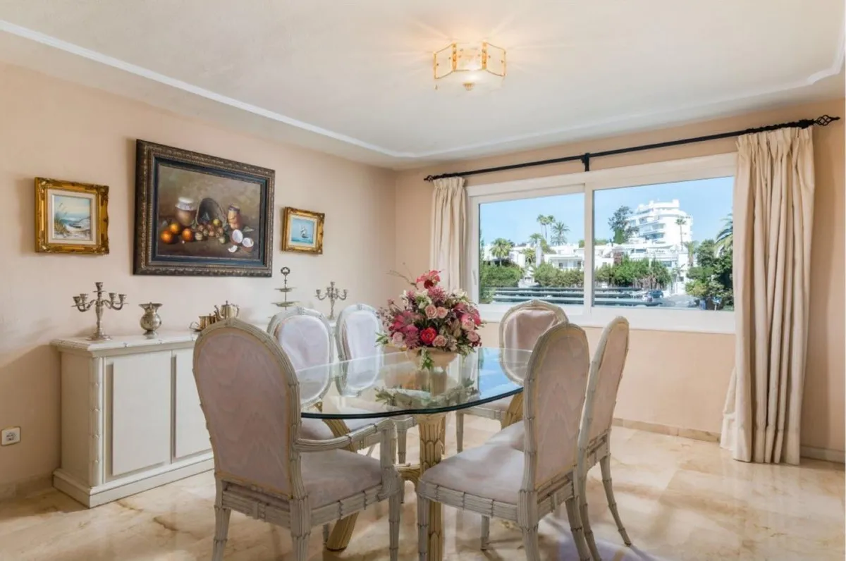 972e9320-5460-4352-8db6-71d3778eaa6b