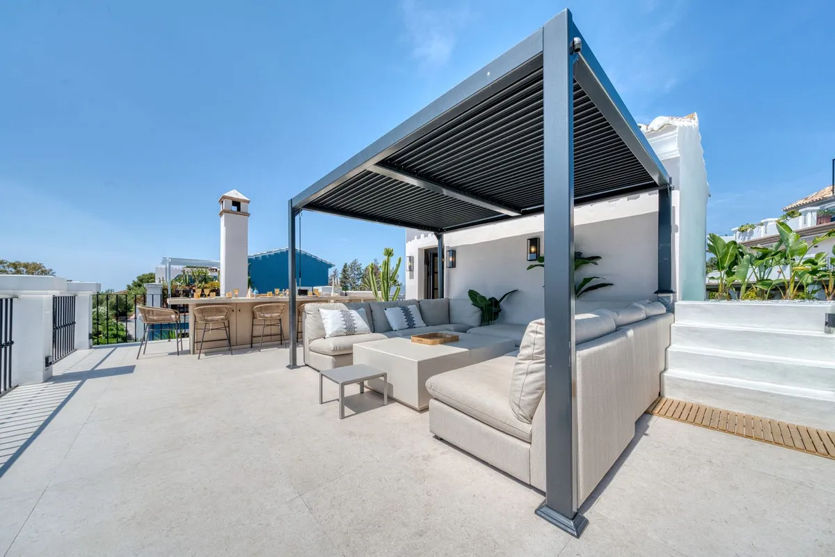 2e1381f1-e0fd-4da2-8d0f-318732b24634