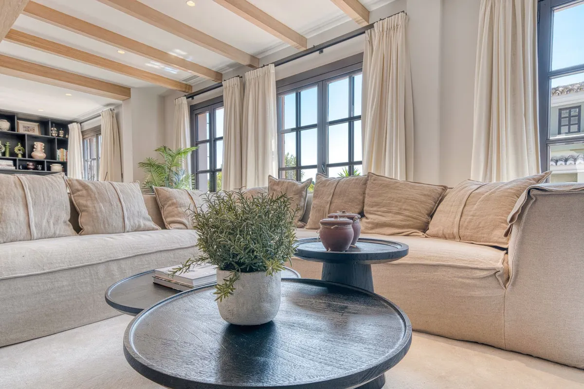 a65d4814-aed5-43ee-b090-bba09d686802