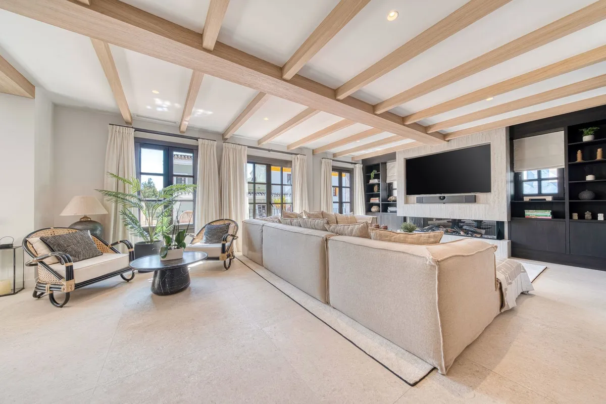 b6b06b88-65b5-446f-8a6b-683ffb7b9a4b