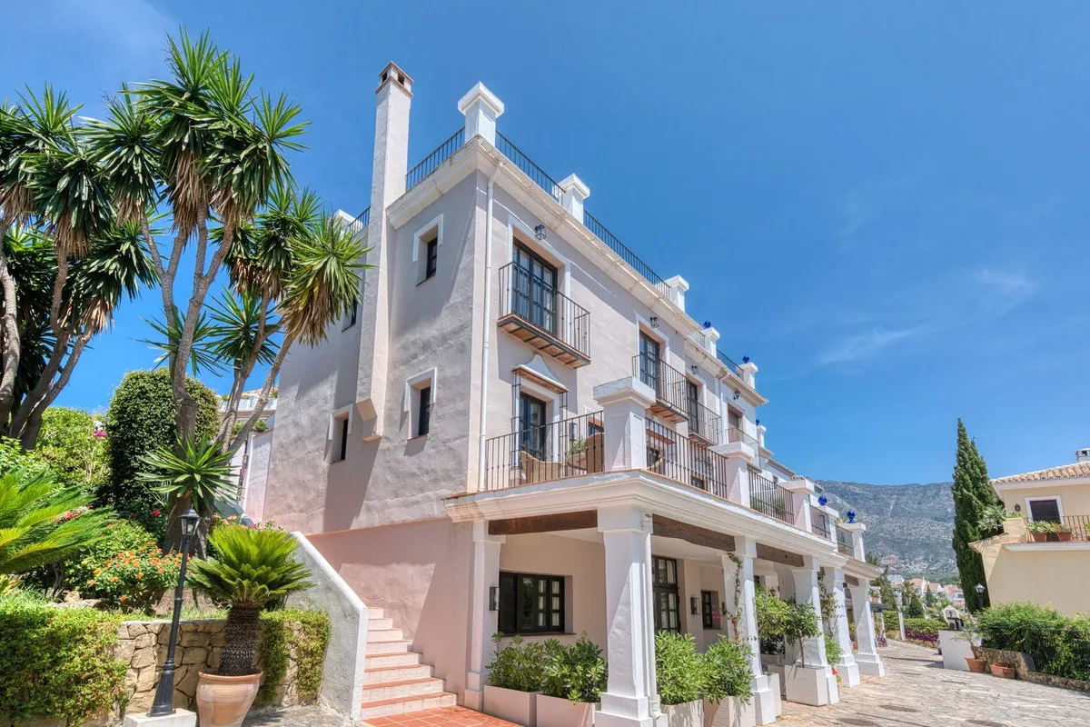 c422058d-e657-4c2e-97aa-6a1949485358