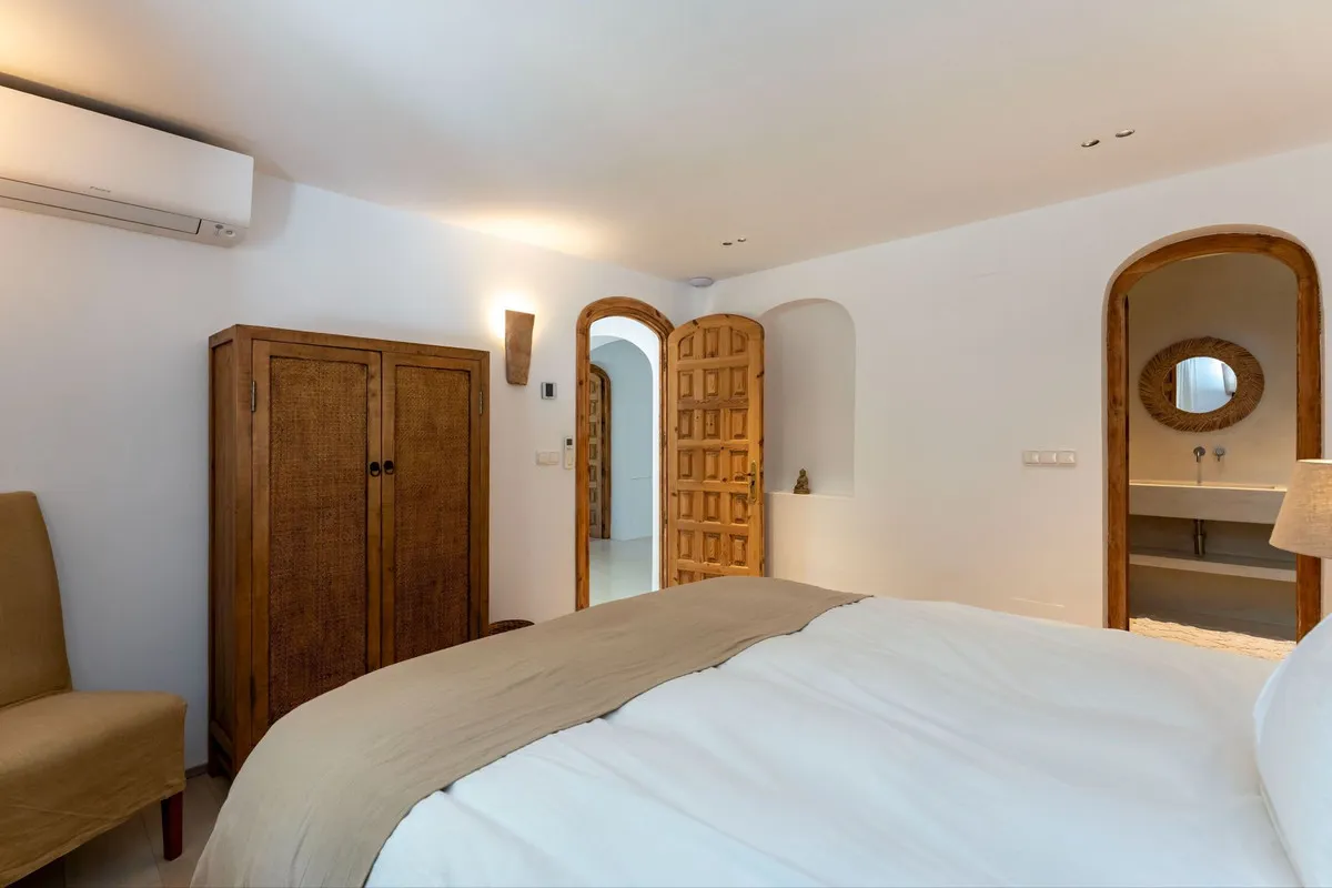 15fa7846-156a-4e7b-96d6-199209447b16