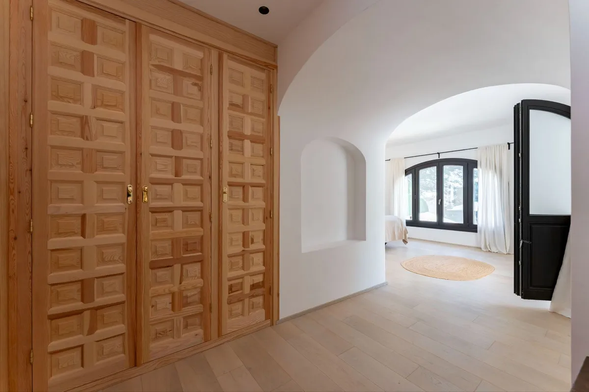 8e61987a-471d-46bb-a5e2-61b5eefc7b57