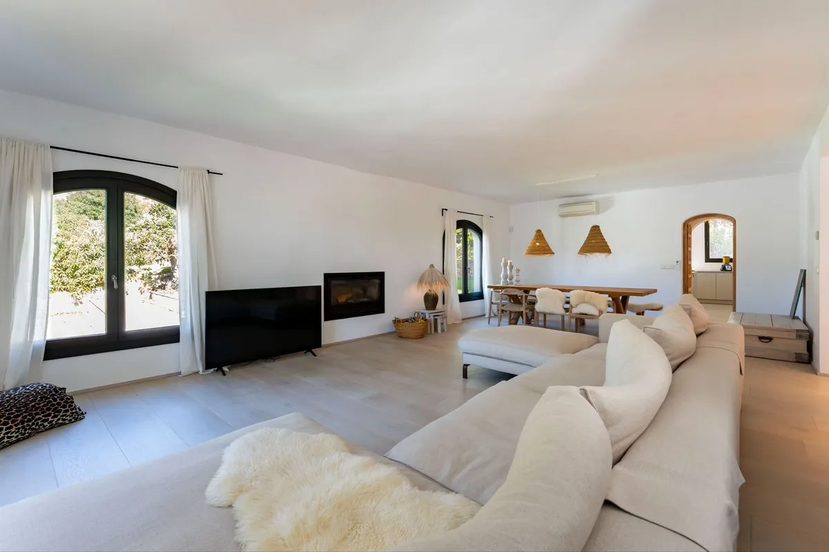 af2fded5-0db2-43b4-9cdc-69f945322e89