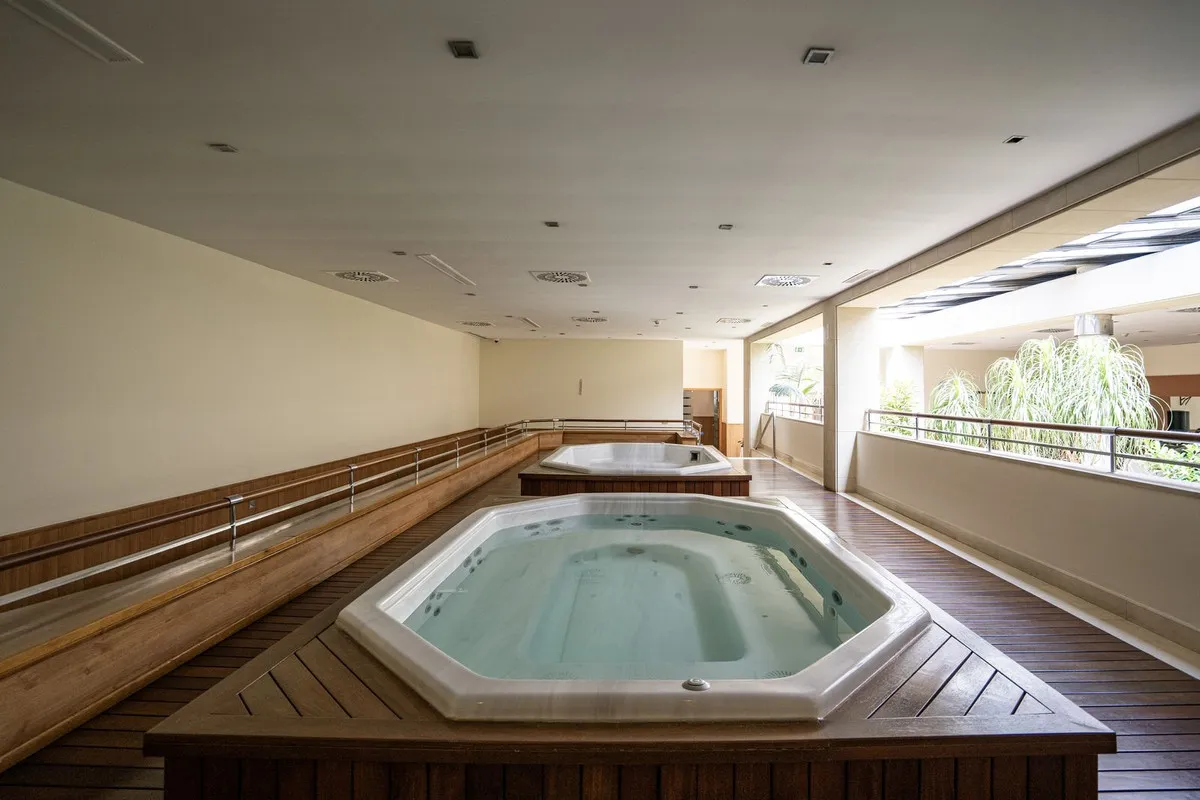 9b2dcde8-6f33-4f15-a7a3-f523f4f86341