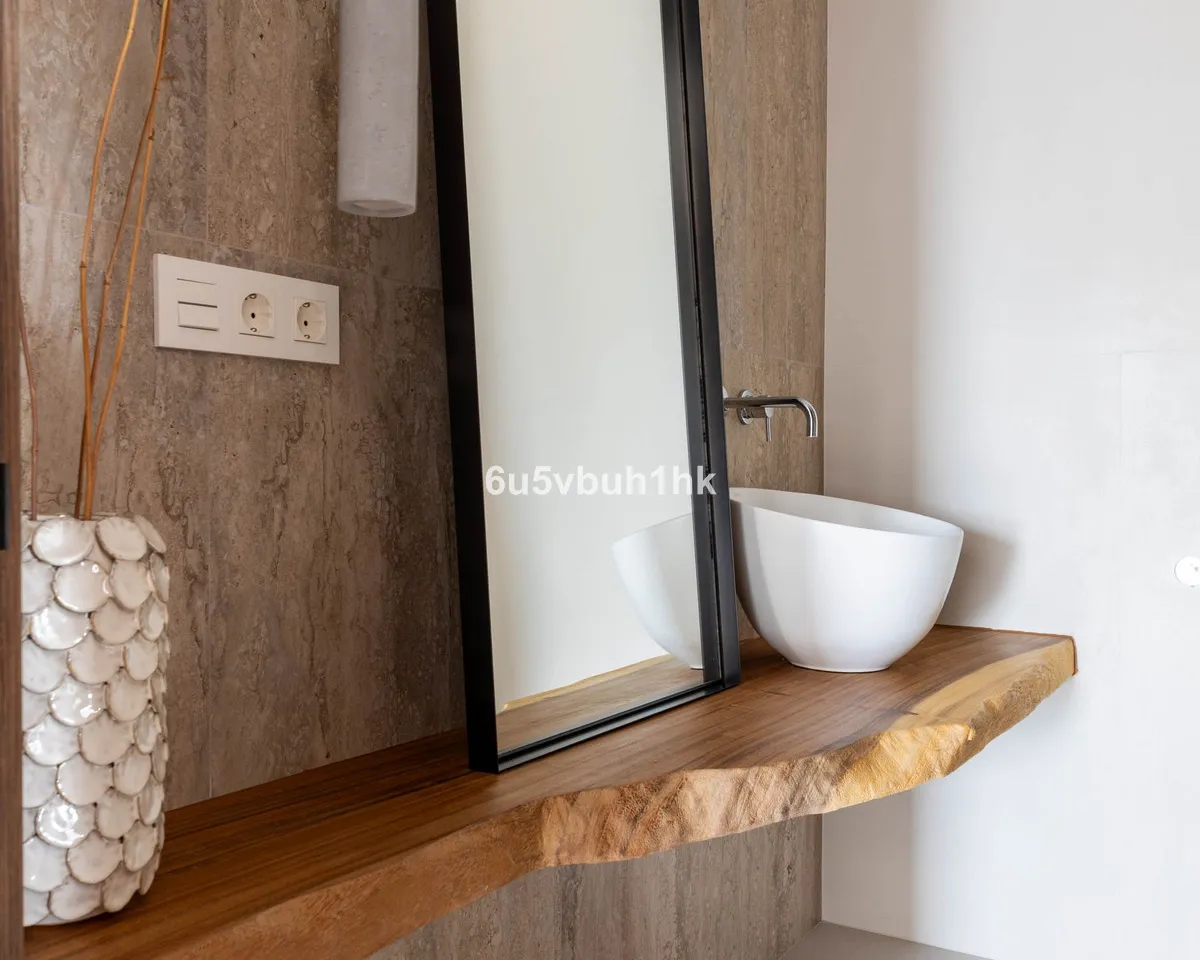 0eb161df-1ca2-4614-92fc-fec34ea578fd