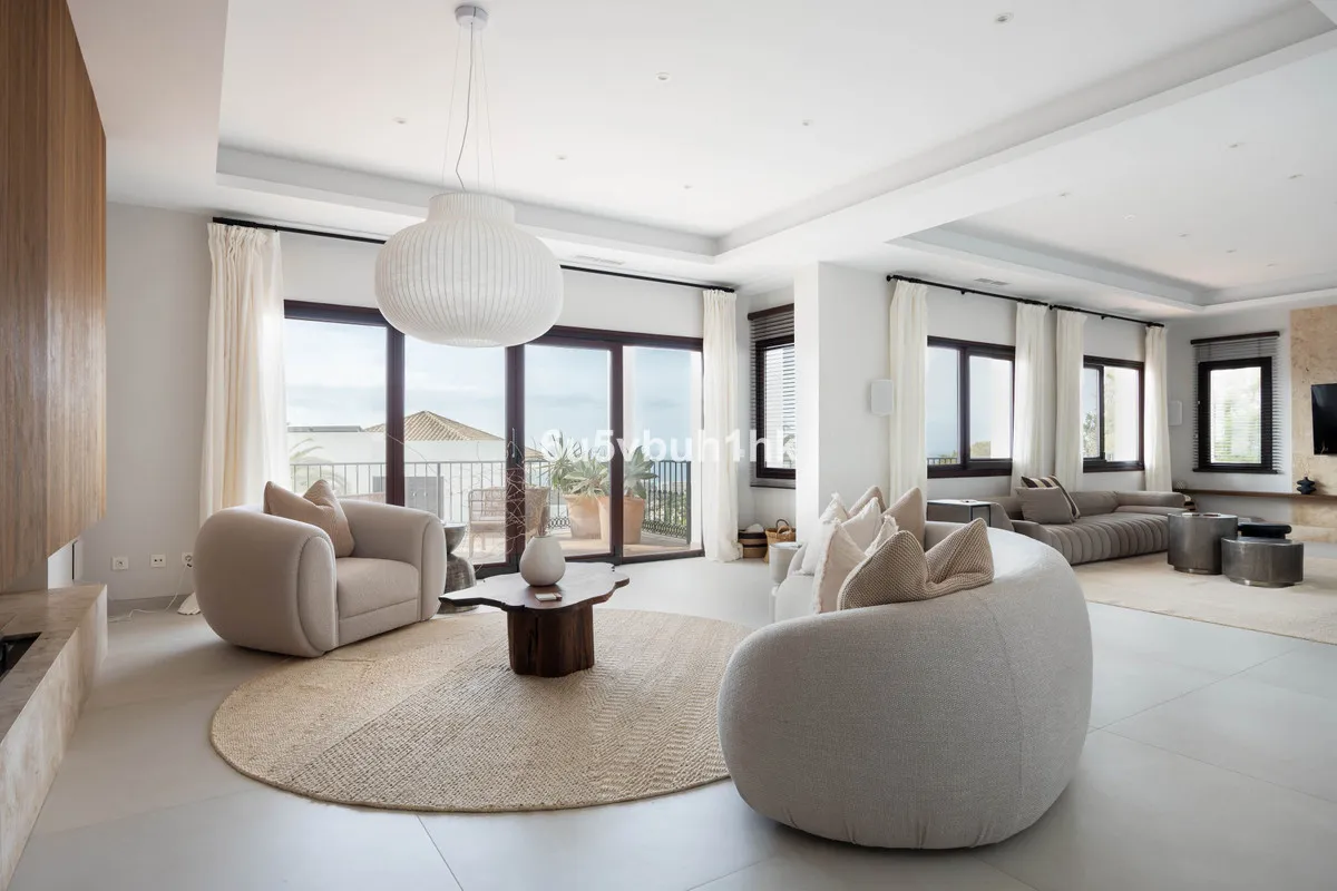 0ebd8794-1587-4531-8f81-ebcb81554655