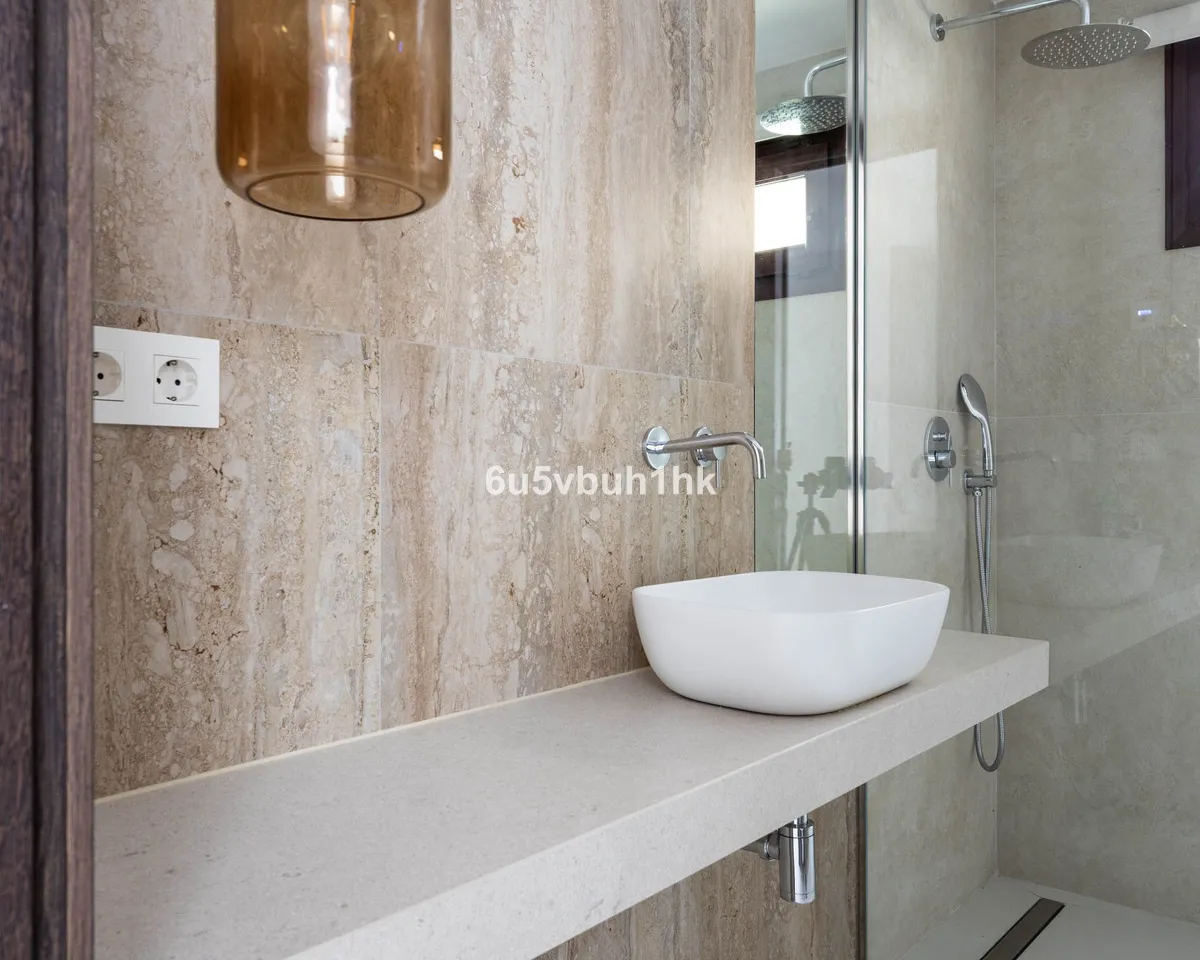 2b8c544f-bf22-414f-a943-07d9c32ba670