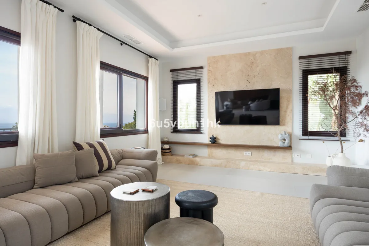 458b0ab6-194a-4258-ab48-f1d03bb1b29c