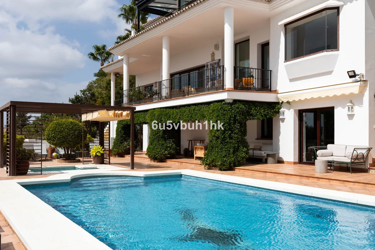 af1a57d1-da4e-4a96-a98b-8cc089a5b2d3