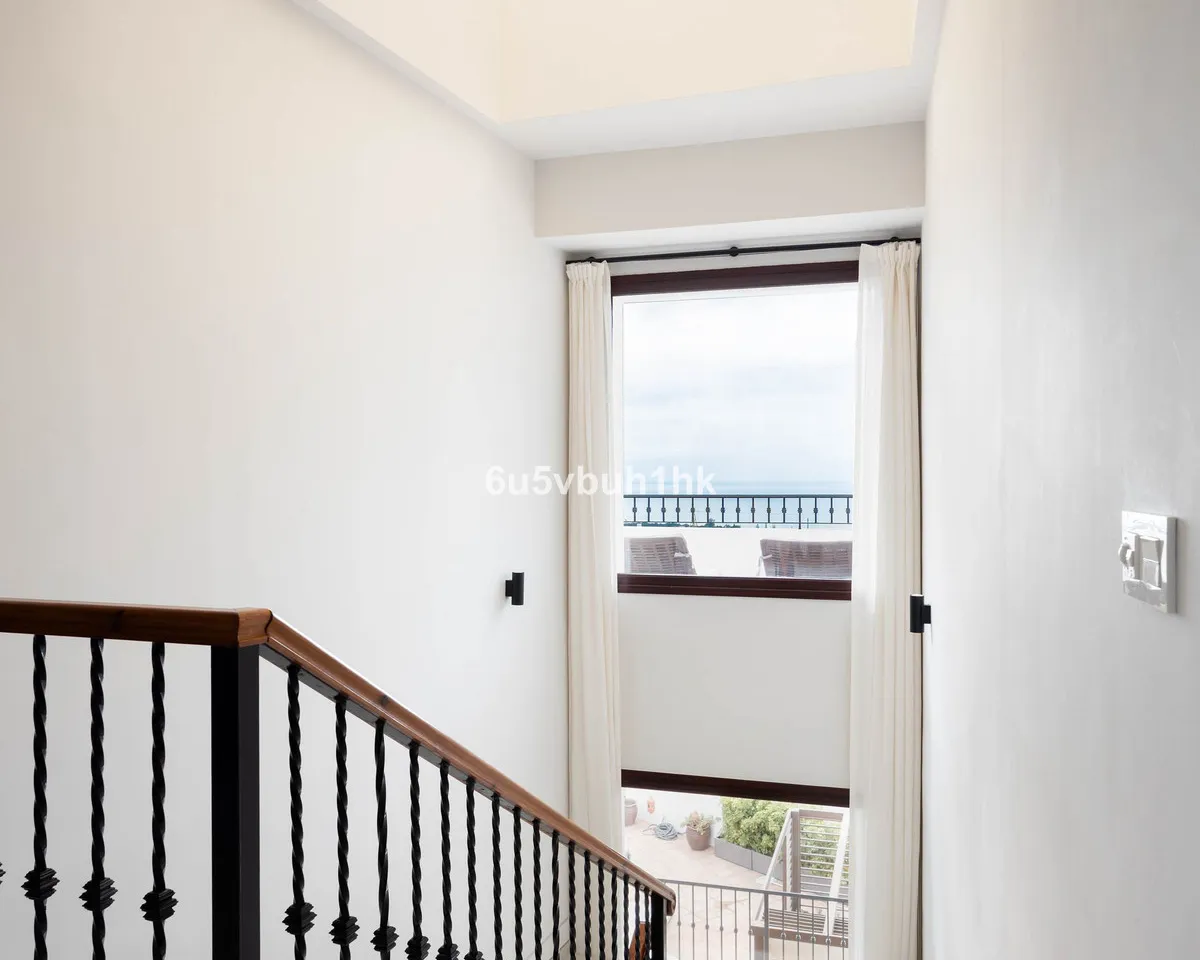 dda60c52-dc4f-4b2f-ba52-85e9a974052a