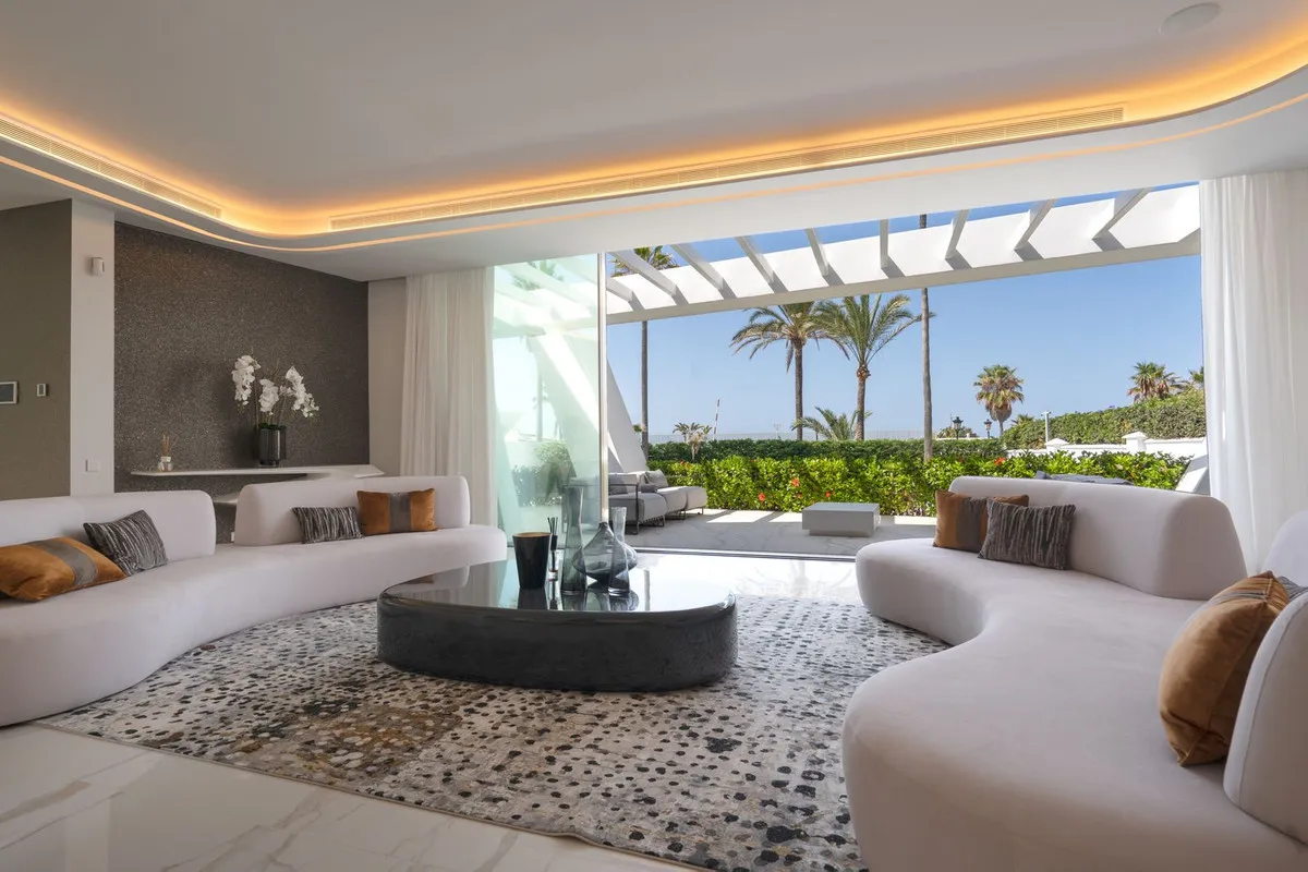 39c9b0c0-6c50-4c2e-88d6-fab58df09d1d