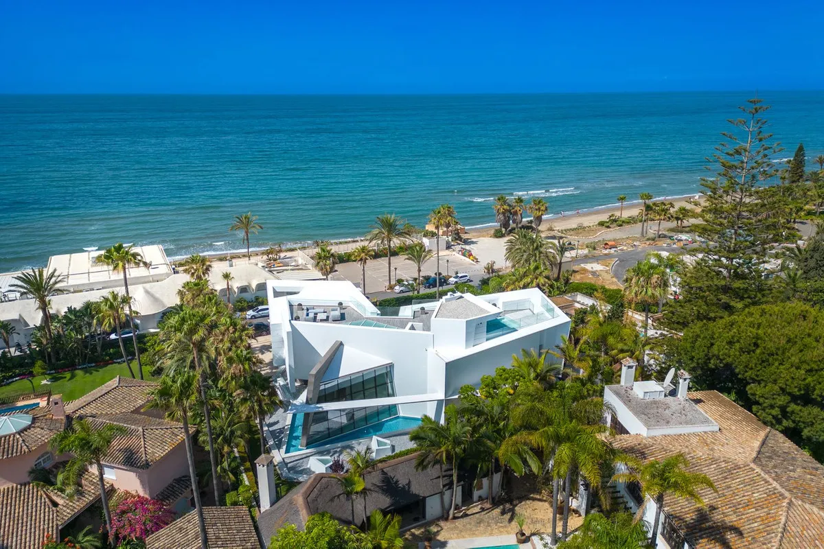 ea2e10c5-6f10-40db-8cf5-85f06bb93afd