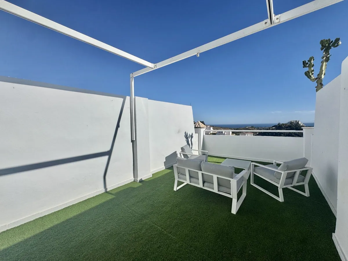 206b9b51-c690-4692-827e-002edd7dcd32