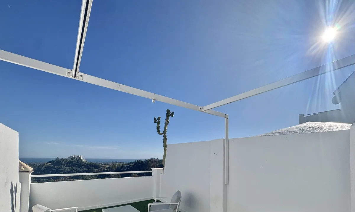 ee117143-1510-4a83-8aaa-b61e67536d7e