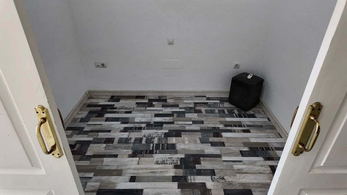 202d84a7-f9df-4b68-8584-bf05baeb836b